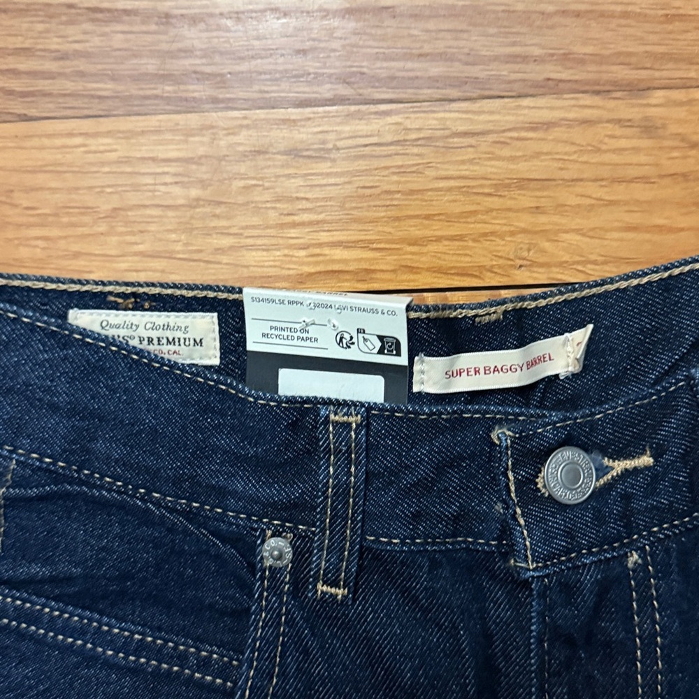 Levi’s Super Baggy Barrel Jean 26/30 - Picture 6 of 8
